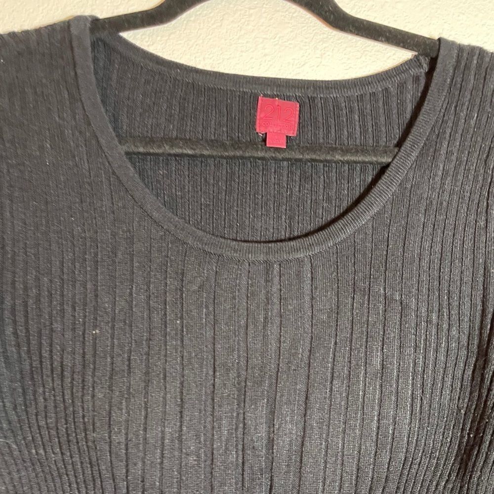 212‎ Collection Ribbed Sweater - Picture 6 of 7